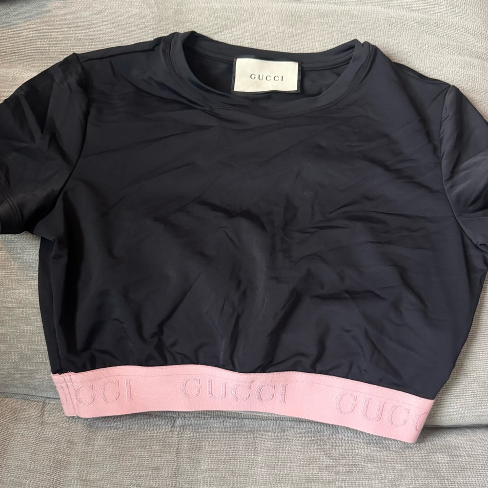Women’s Gucci outfit